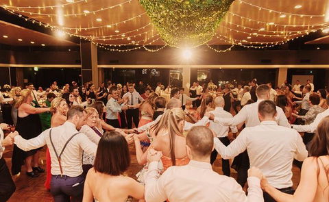 Yum Raj Indian Restaurant - Swimm 7