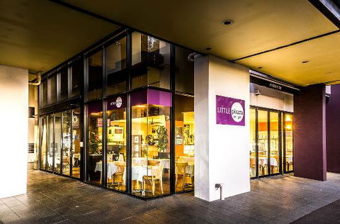 Little Piazza Bar & Grill - Swimm 0