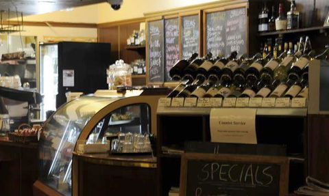 Signatures Restaurant - Petrol Stations 7