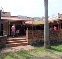 The Palms Cafe - Swimm