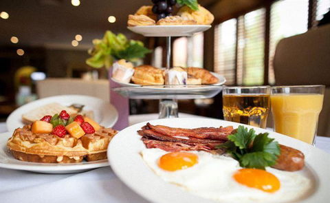 Nicholsons Bar And Grill - Qld Realsetate 10
