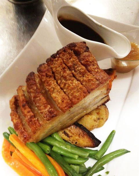 Nicholsons Bar And Grill - Qld Realsetate 12