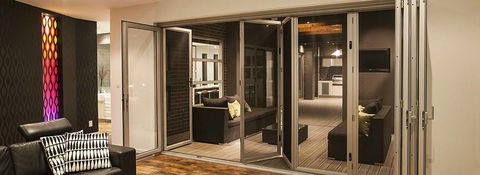 Well Hung Glass & Aluminium Products - Renee 0