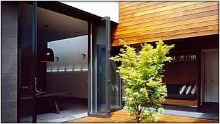 Well Hung Glass & Aluminium Products - Renee 8