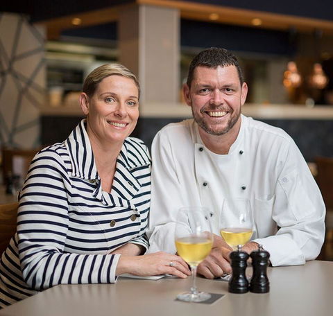 Cafe Amphora - Renee 21