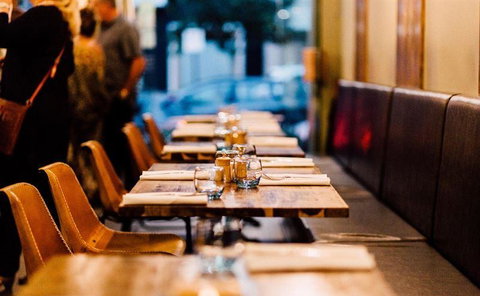 Myrtleford Hotel - Renee 12