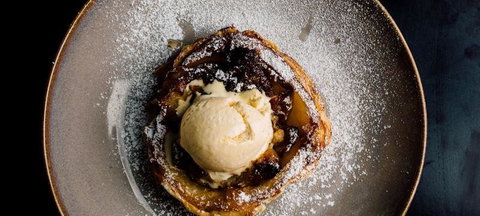 Myrtleford Hotel - Renee 2