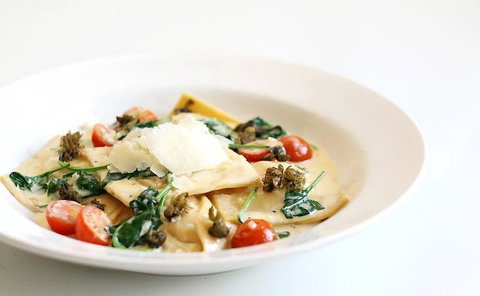 New Tattersalls Hotel - Swimm 13