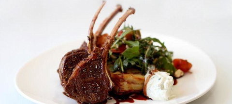 New Tattersalls Hotel - Swimm 1