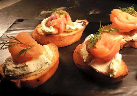 New Tattersalls Hotel - Swimm 22