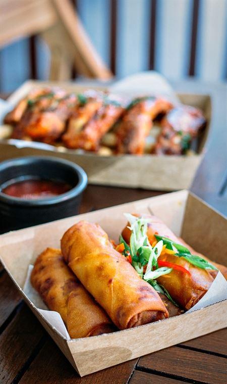 Smiling Samoyed Brewery - Renee 4