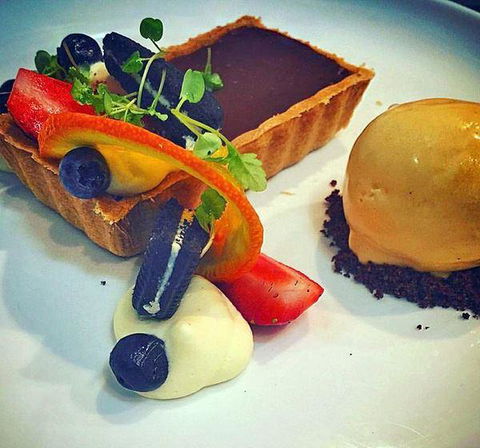 The Union Bar - Renee 9