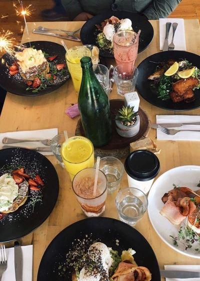 The Union Bar - Renee 8