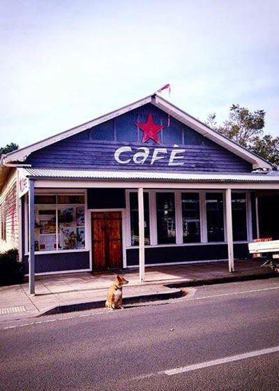 The Other Side Art Cafe - Internet Find 5