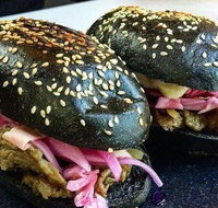 Cafe Froot - Qld Realsetate