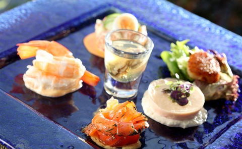 LakeFront Bistro - Internet Find 1