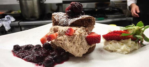 Luscious Organic Cafe & Shop - Renee 4