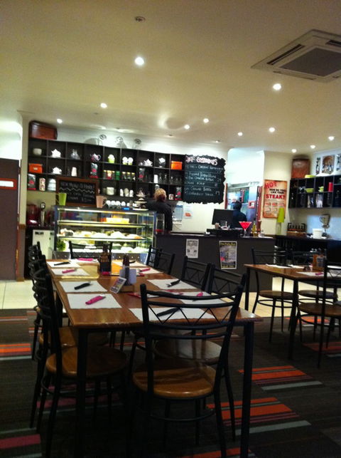 Queensland National Hotel - Internet Find 4