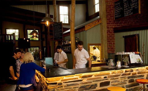 Seed Winehouse + Kitchen - Renee 1