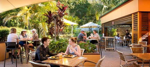 Beerwah Hotel - Renee 2