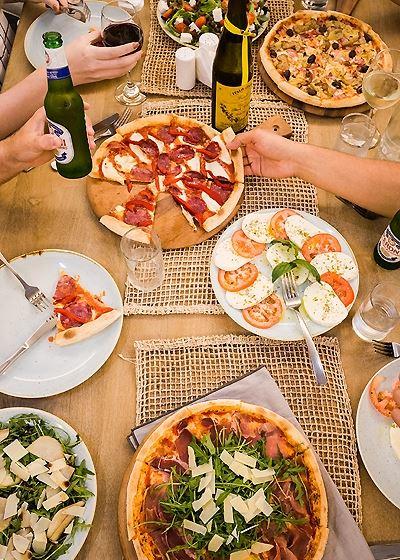 Eat At Whalers - Swimm 3