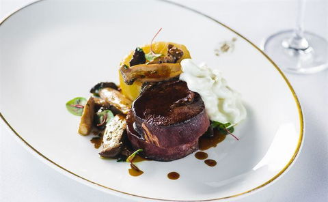 SJ's Brasserie - Renee 3
