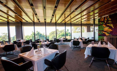 SJ's Brasserie - Renee 5