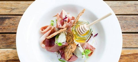 The Rising Sun Hotel - Internet Find 2