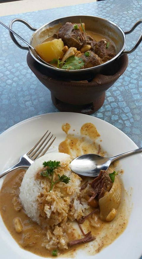 Wung Nam Thai Water Palace - Renee 5