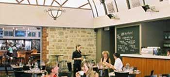 Edinburgh Hotel And Cellars - Renee 10