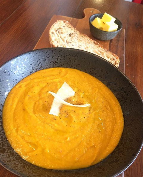 Handi Kitchen - Renee 7