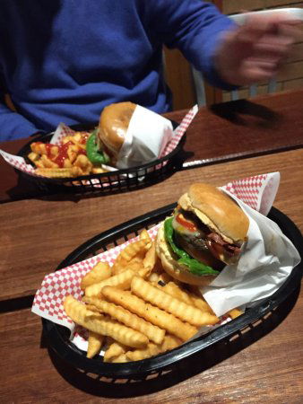 Carney & Earl's - Renee 0