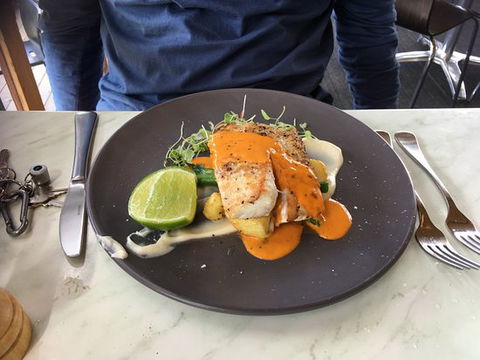 Wise Vineyard Restaurant - Renee 0