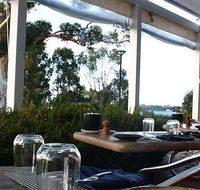 Beess  Co Cafe - Renee