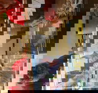 Bruce's Ozzie Pizza  Ribs - Qld Realsetate