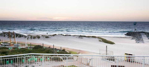 Hamptons City Beach - Renee 8