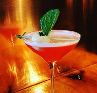 Sneaky Baron - Swimm