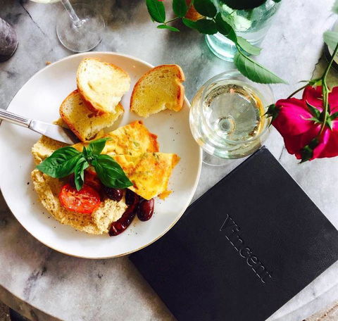 Vincent Diner - Qld Realsetate 8