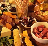 Bazz's Whine Bar - Renee