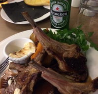 Cattlemans Country Motor Inn - Petrol Stations