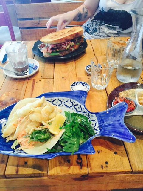 Eato’s Cafe - Renee 6