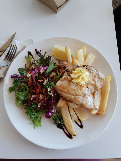 The Foreshore Restaurant & Cafe - Internet Find 8
