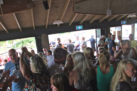 Crescent Head Tavern - Renee 0