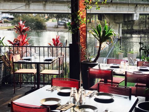La Bocca Woodfire Pizzeria Italian Restaurant - Renee 0