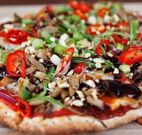 Cargo Bar Pizza Lounge - Renee