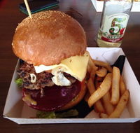 Howard Springs Tavern - Qld Realsetate