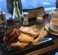 The Lansdowne Cafe - Renee