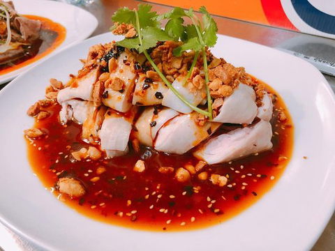 Yummy Inn City - Renee 0