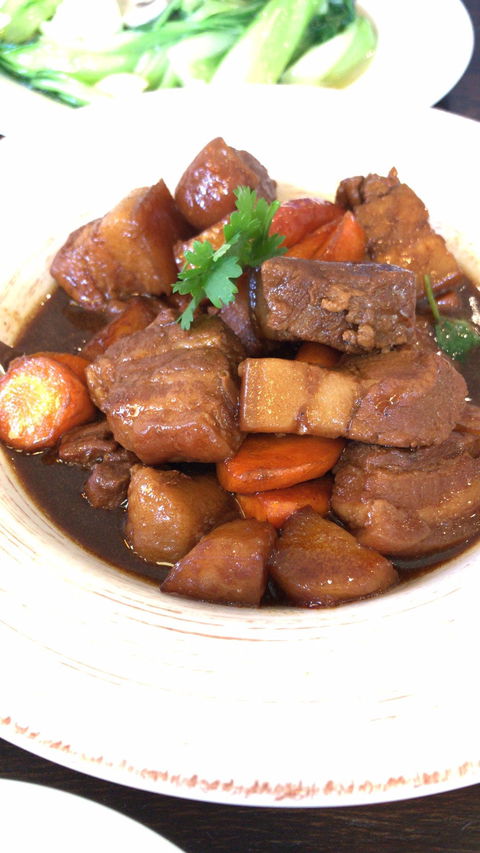 Yummy Inn City - Renee 5