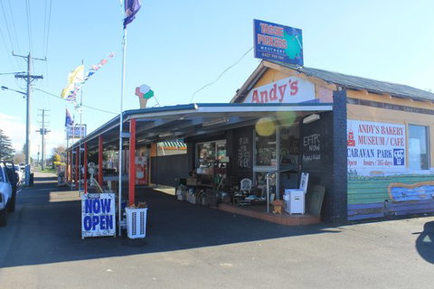 Andy's Bakery And Restaurant - Renee 0